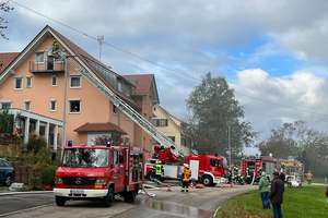 Alarmübung in Maisenbach-Zainen - Die Feuerwehren Bad Liebenzell und Schömberg üben den Ernstfall