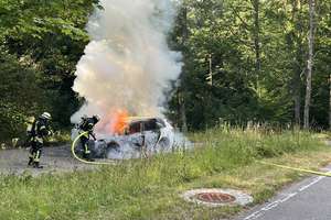 Fahrzeugbrand durch verlorene Ladung